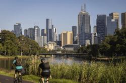 开云APP-爵士全力以赴，实现强势反弹跻身前列的简单介绍