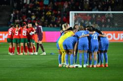 开云体育在线-国际足球比赛中的女子足球团队