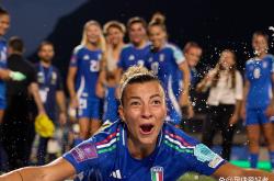 开云体育在线-意大利女足遭遇惨败，未能晋级比赛的简单介绍