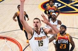 开云体育中国-广州队碾压福建队，利拉德点燃赛场