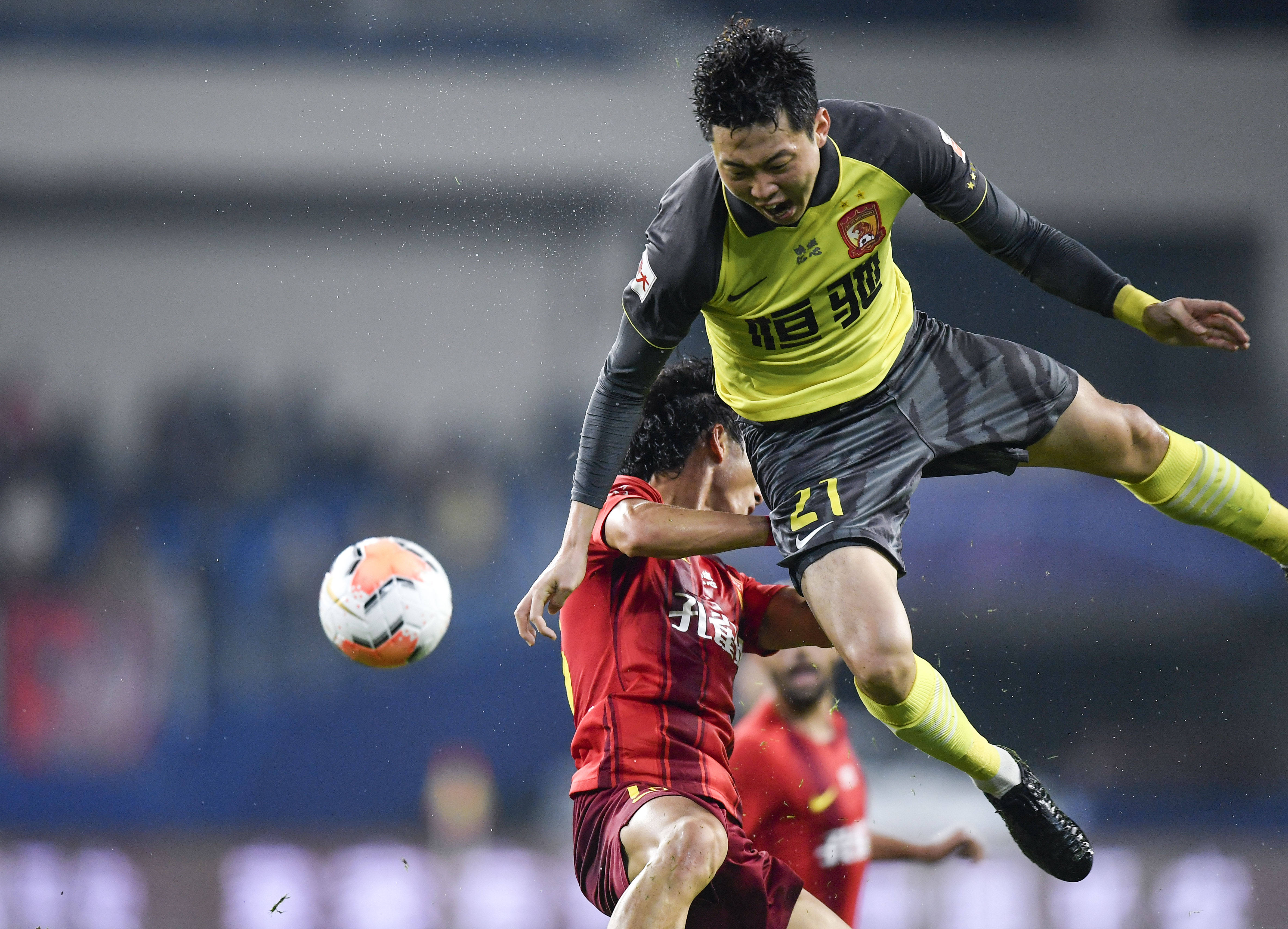 包含河北华夏幸福对阵湖南湘涛，实力对比如何？的词条