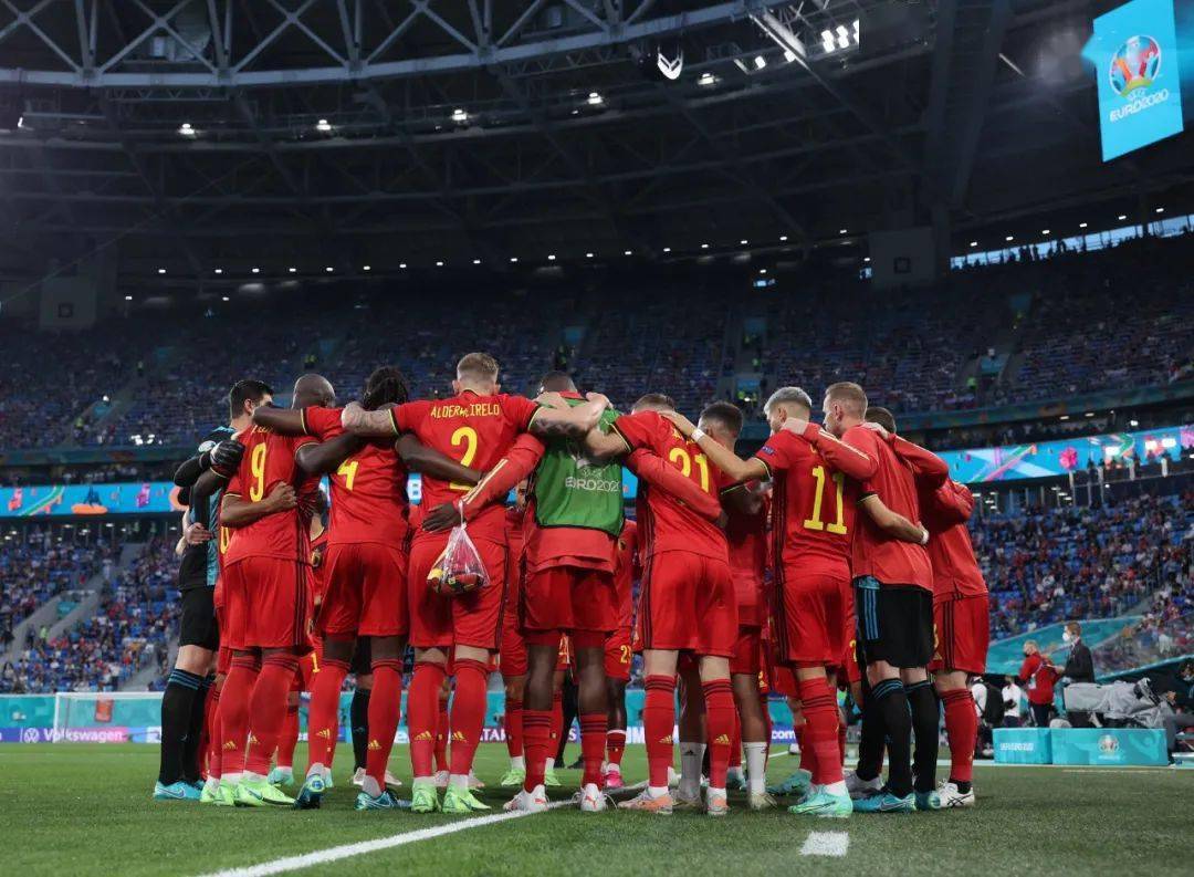 欧洲杯：比利时3-0大胜俄罗斯开门红成功