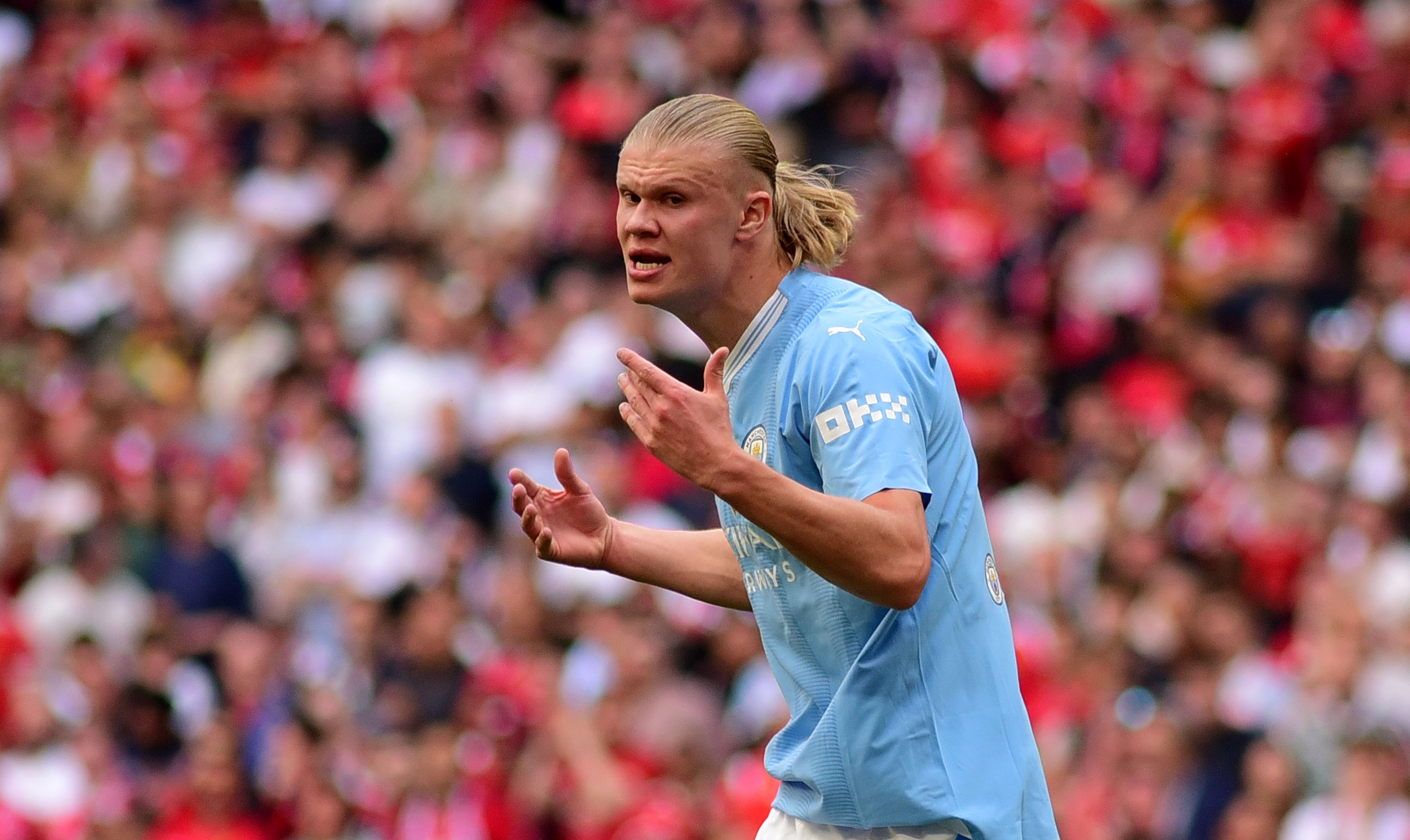 曼城豪取四连胜,强势冲刺英超榜首 曼城豪取四连胜,强势冲刺英超榜首