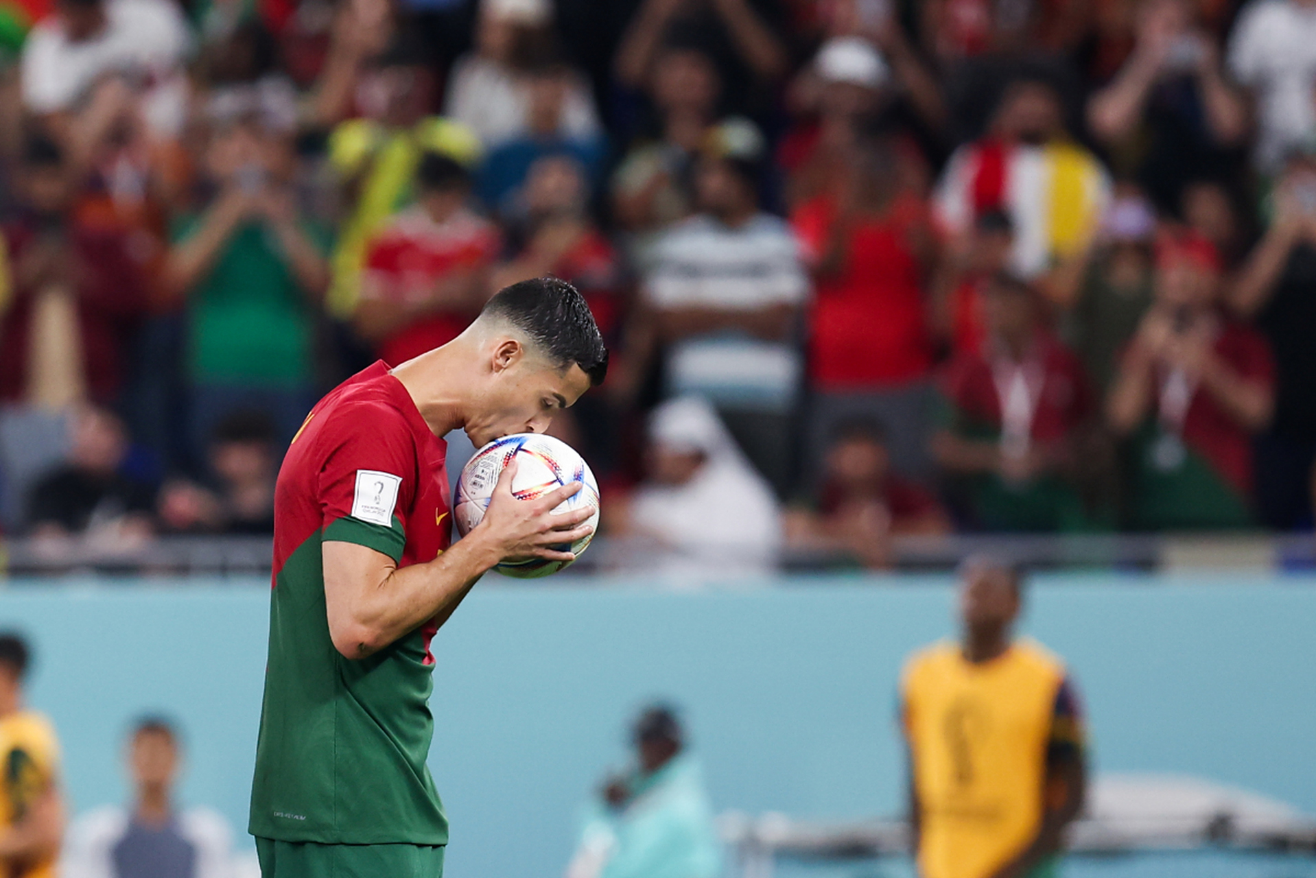 欧洲杯预选赛，众强争霸，胜者方能晋级