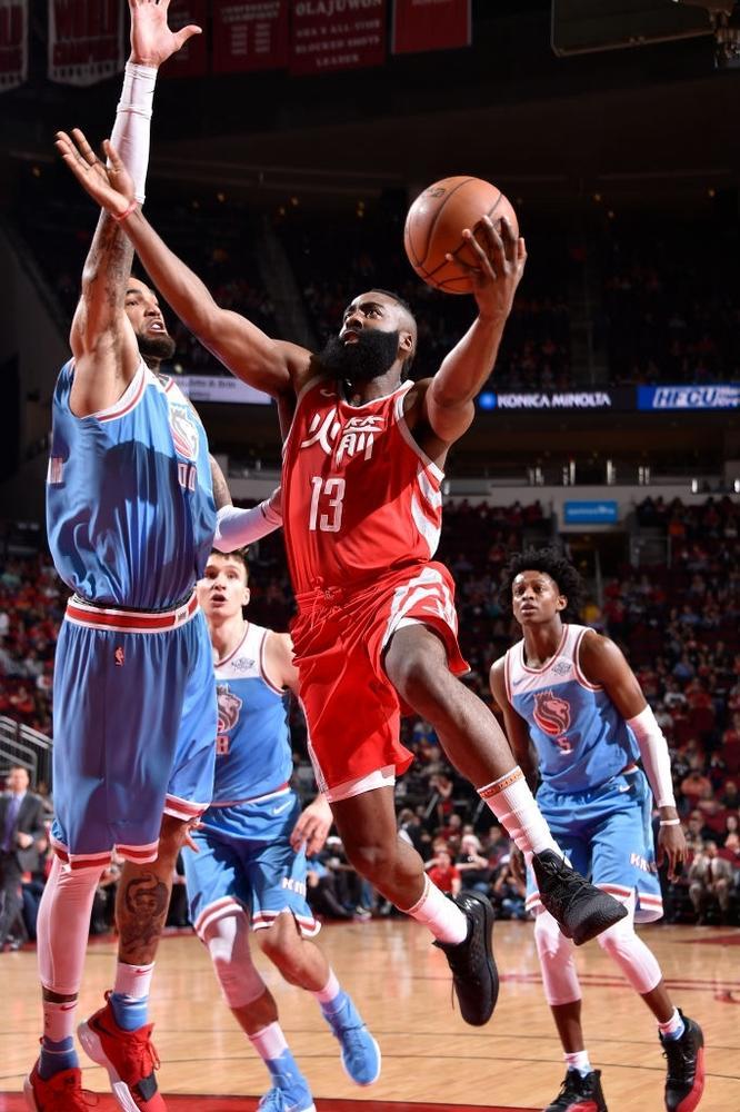 火箭击败国王，连胜达三场