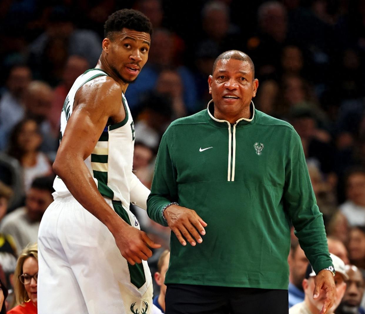 雄鹿遭遇惨败，字母哥独得39分难救主