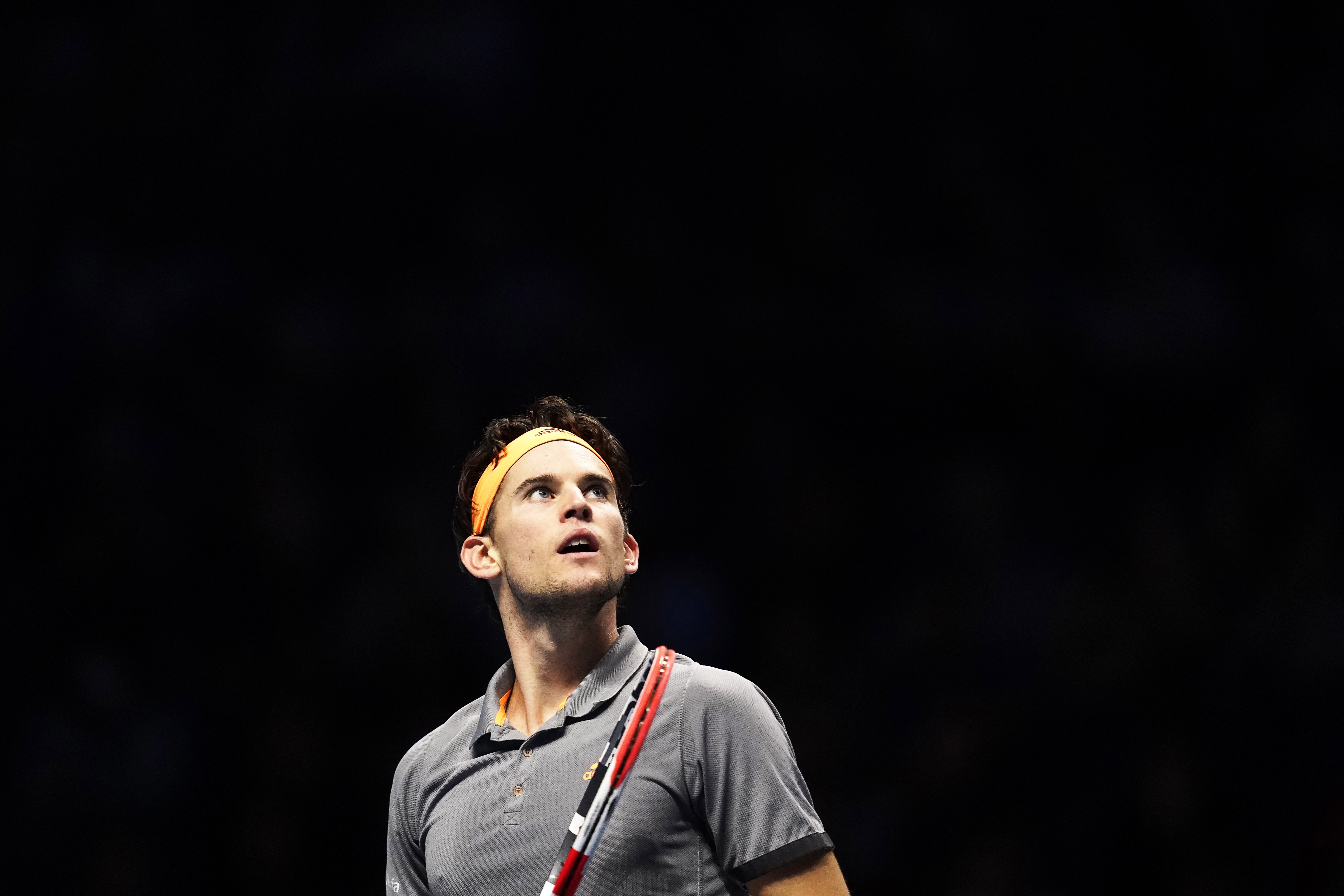 包含戴维斯杯鏖战ATP总决赛，西西帕斯状态火热的词条