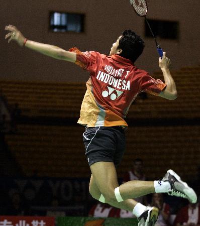 关于中国羽毛球队绝杀法国羽毛球队，陶菲克高光表现的信息